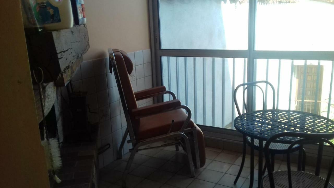 Appartement Du Jardin Saint-Affrique Exterior photo